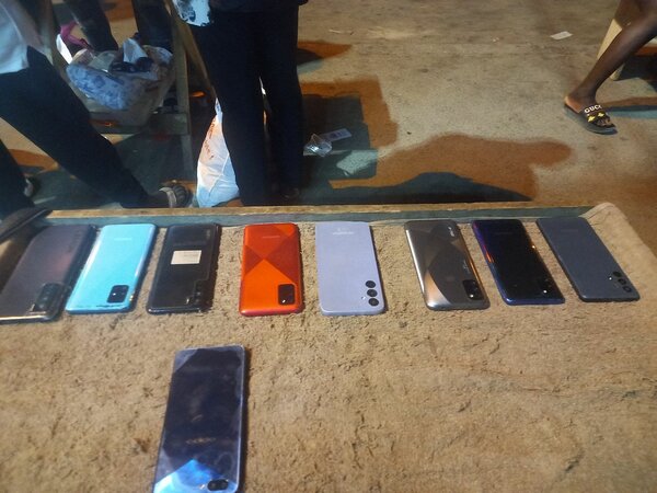 Terno infini  iphone disponible a bon prix