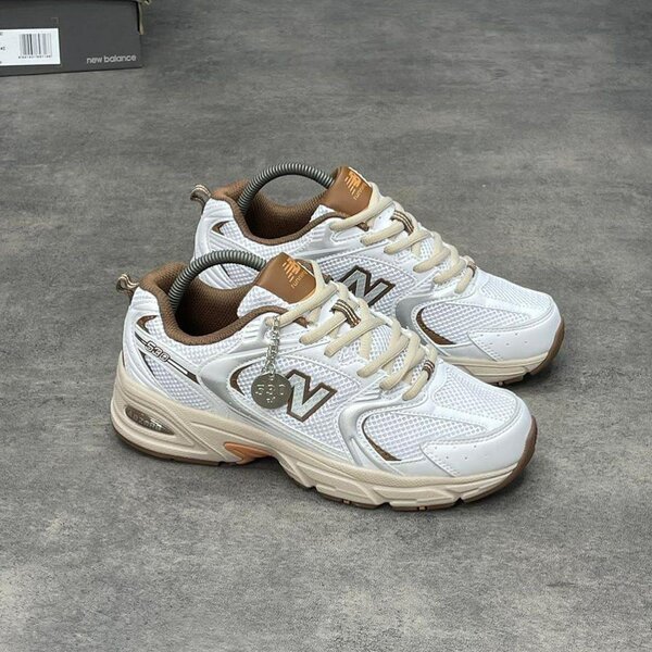 New Balance 530