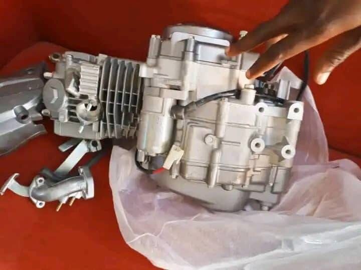 Bloc moteur pour moto puissante