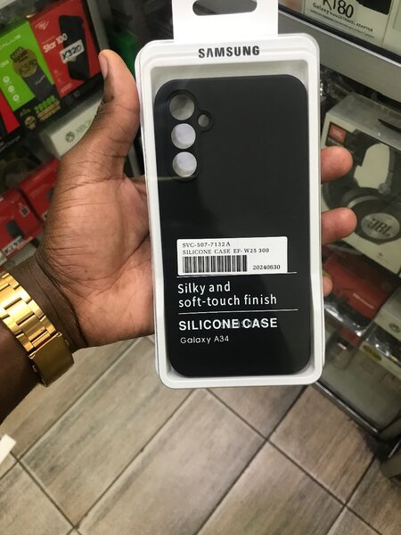 Silicone pouches