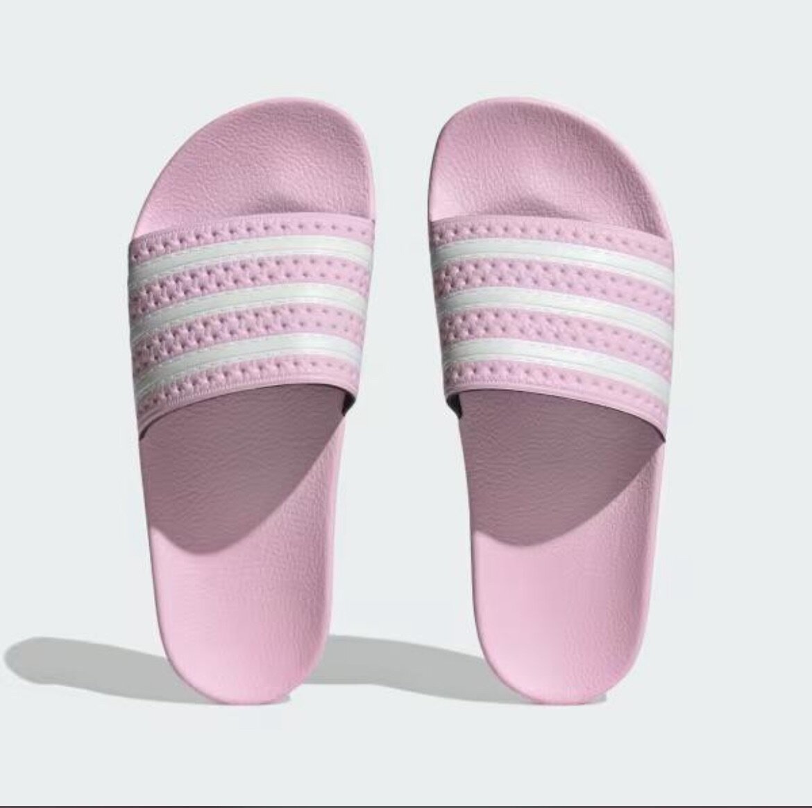 Claquettes confort tendance