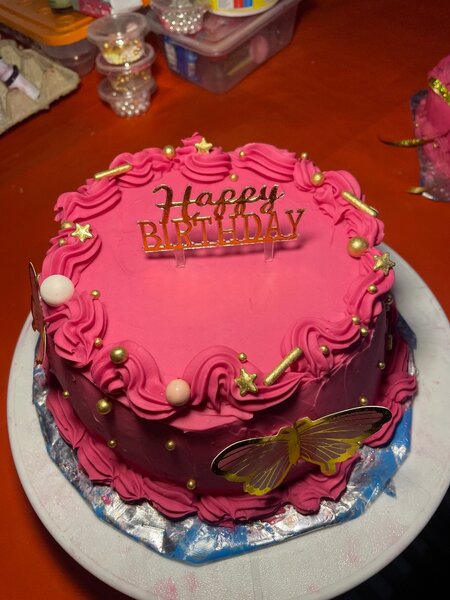 Gros gâteau rose