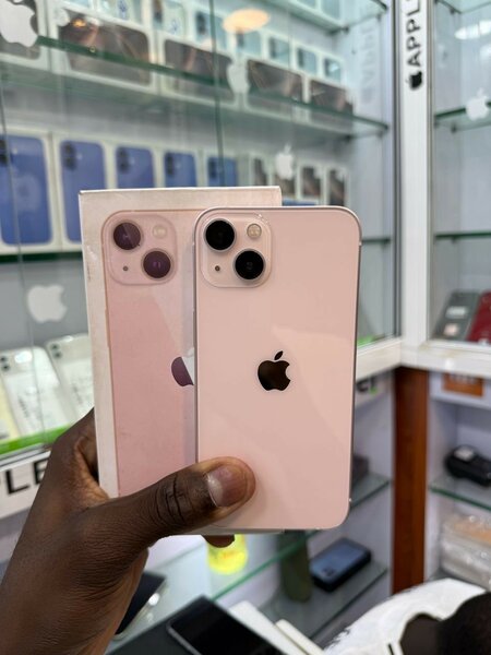 iPhone 13