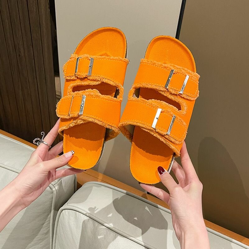 Slippers for ladies