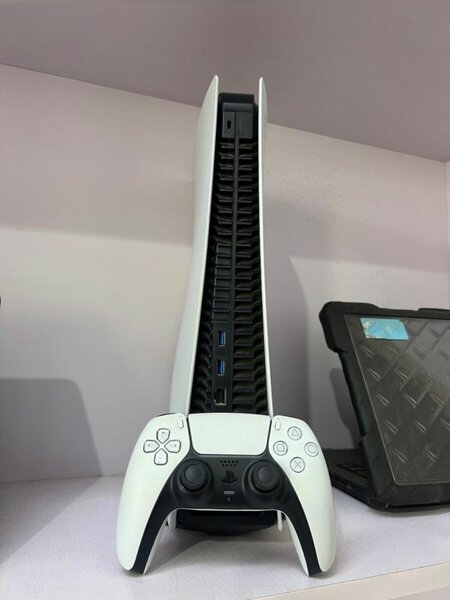 Play station 5