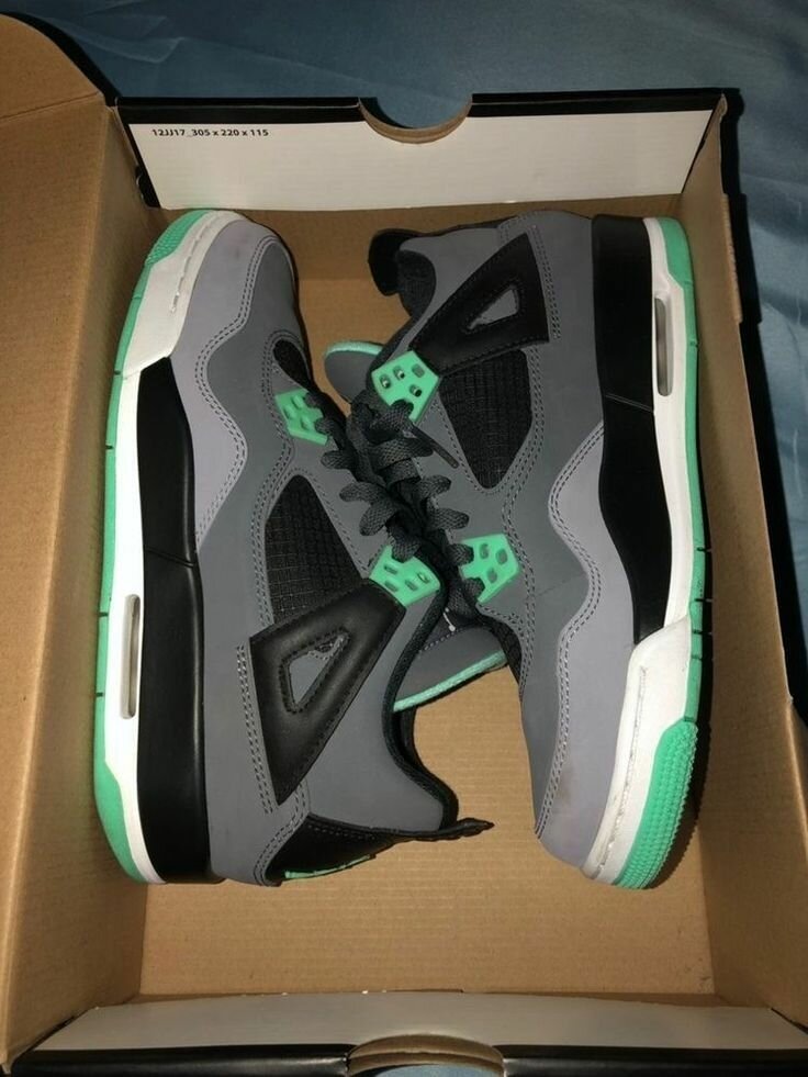 Jordan Sneakers