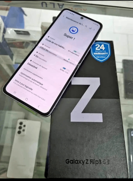 Samsung Galaxy Z Flip3 5G