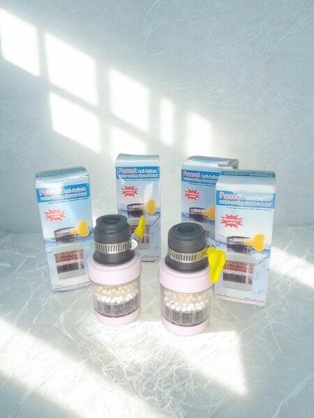 Filtre a eaux pour robinet