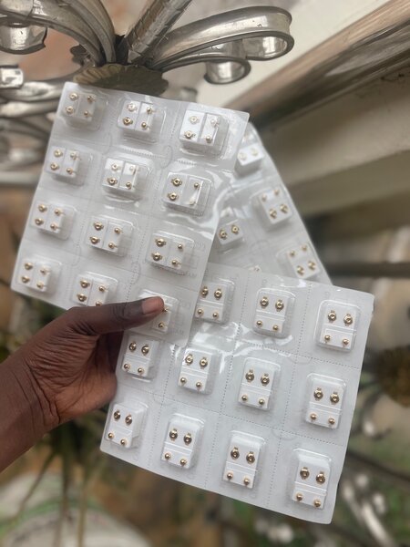 12 pairs earring