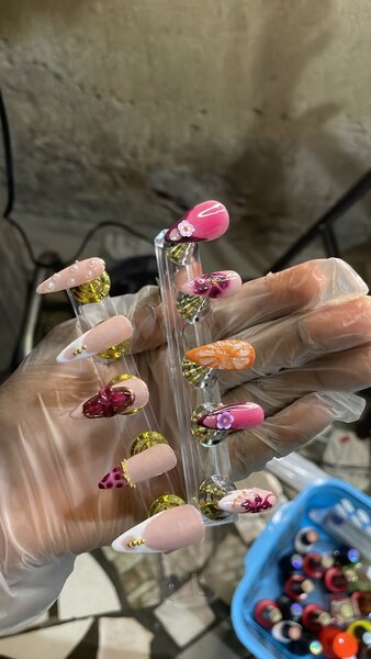 Faux ongles artistiques
