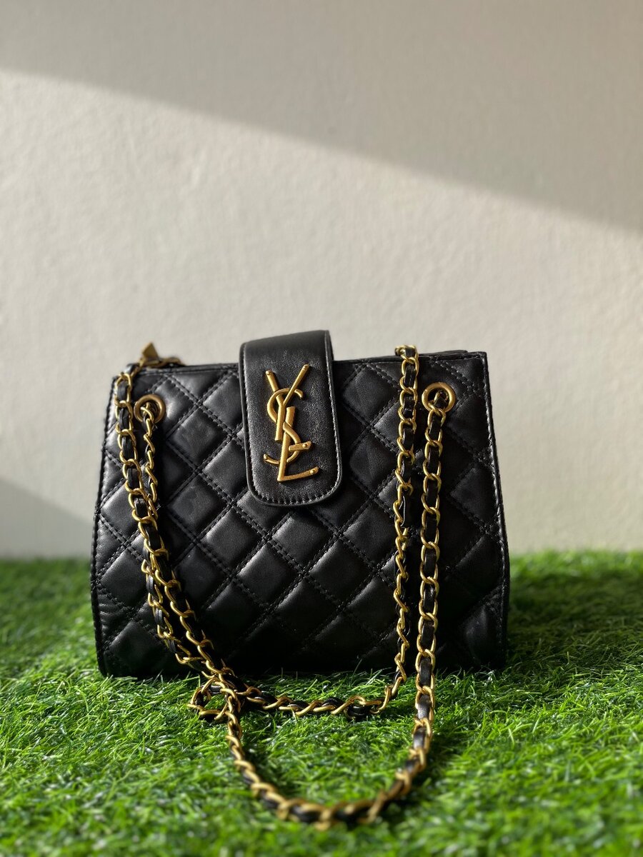 Ladies handbag