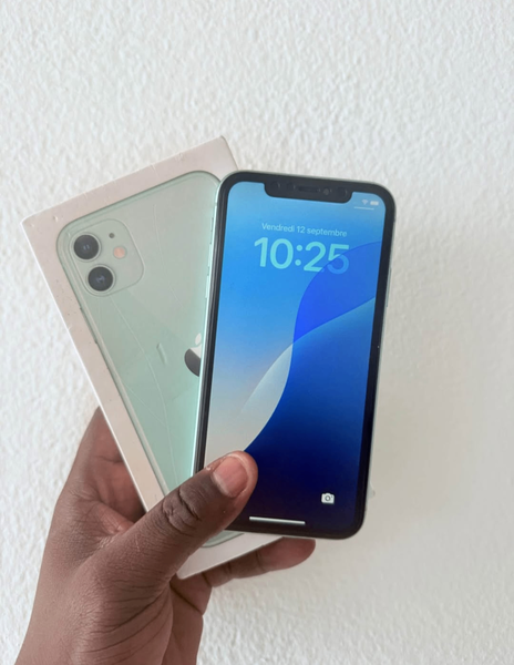 iPhone 11 64Go Vert Neuf