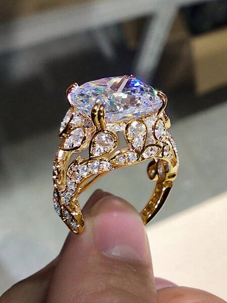 Engagement / Wedding Ring