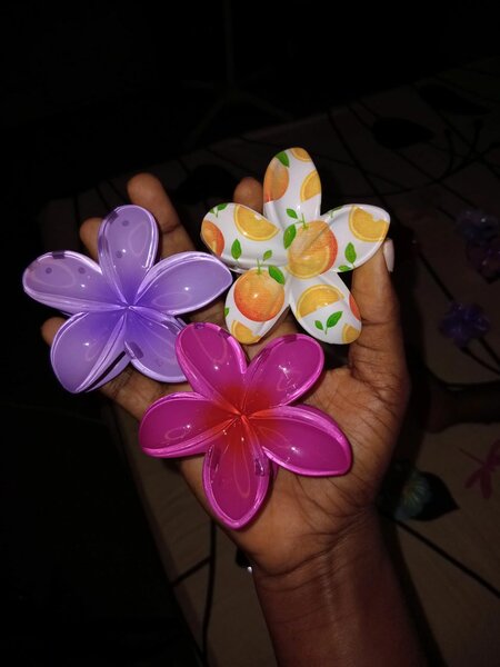 Pinces à cheveux fleur colorées