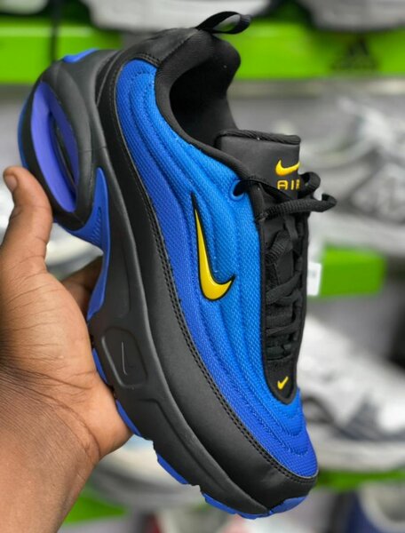 nike sneakers