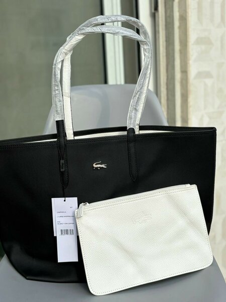 Sac lasoste avec pochette