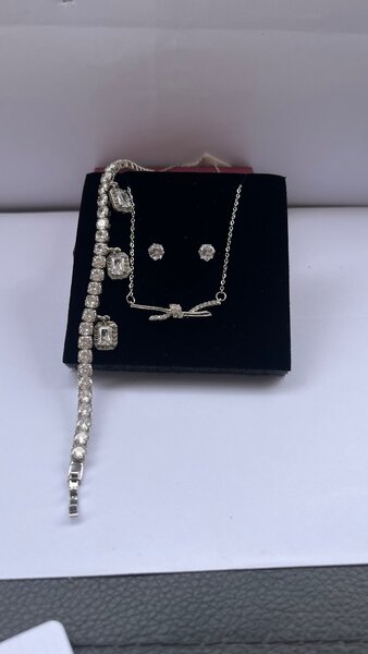 Jewelry set