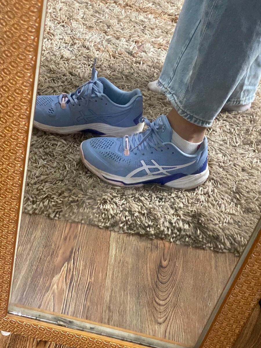 ASICS