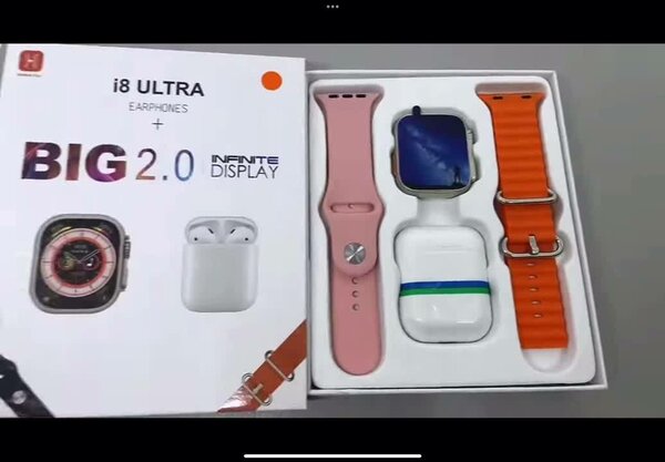 Montre i8 Ultra avec Écouteurs