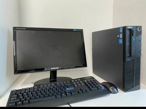 Élégant PC de bureau complet