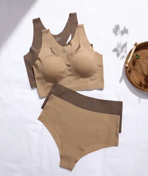 Seamless 2 piece