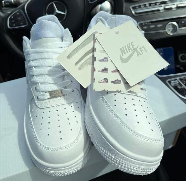 Airfare 1 White
