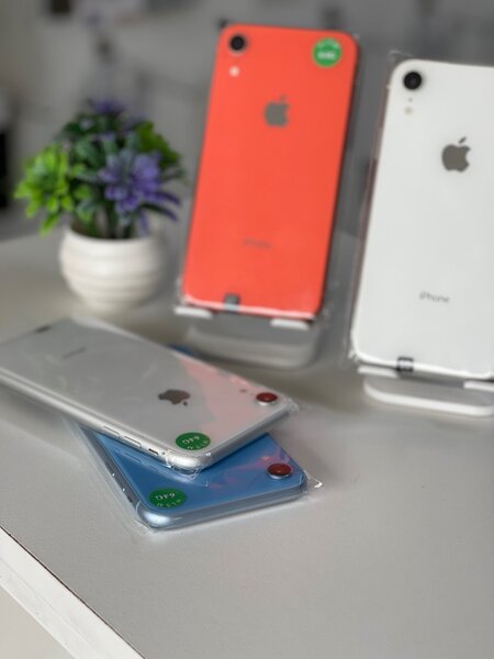 iPhone XR
