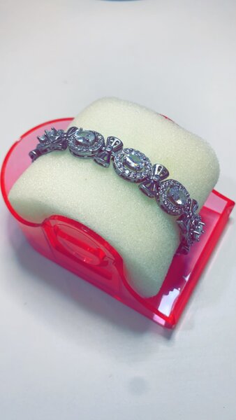 Diamond bracelet
