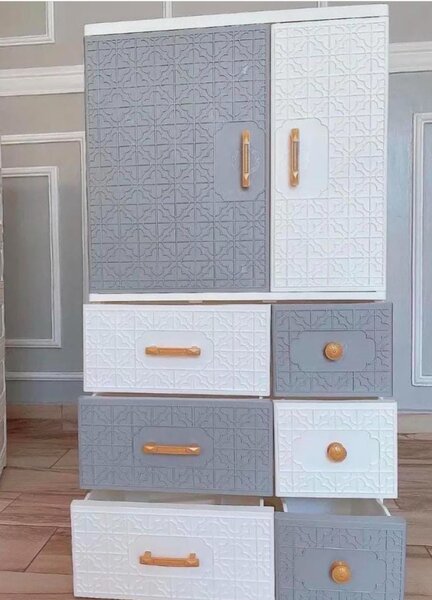 Baby wardrobe