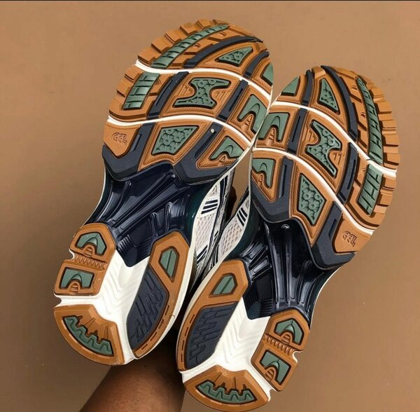 Sneakers Asics 14