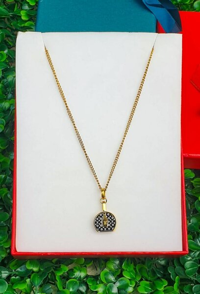 Exquisite necklaces