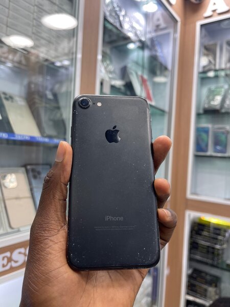 iPhone 7