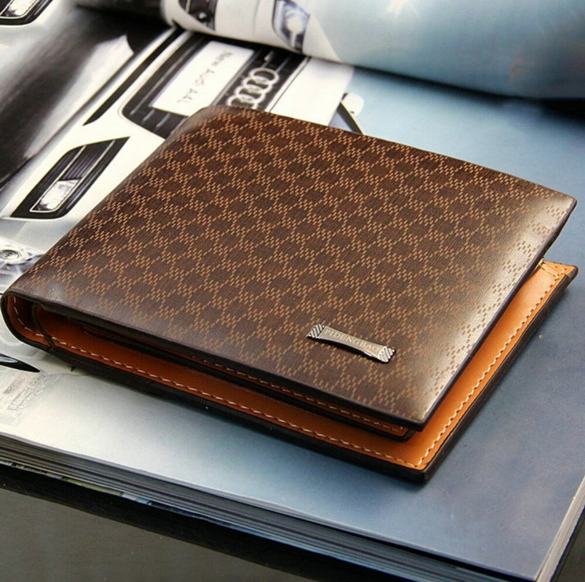 Le portefeuille pour hommes de haute qualité PU