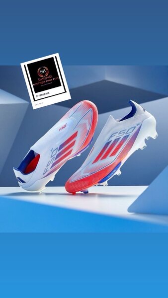 Chaussure de sport adidas F50 authentique avec sa boîte