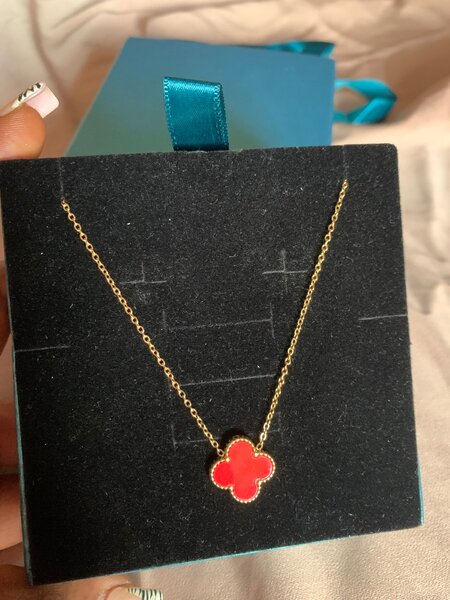 Vanclef necklace
