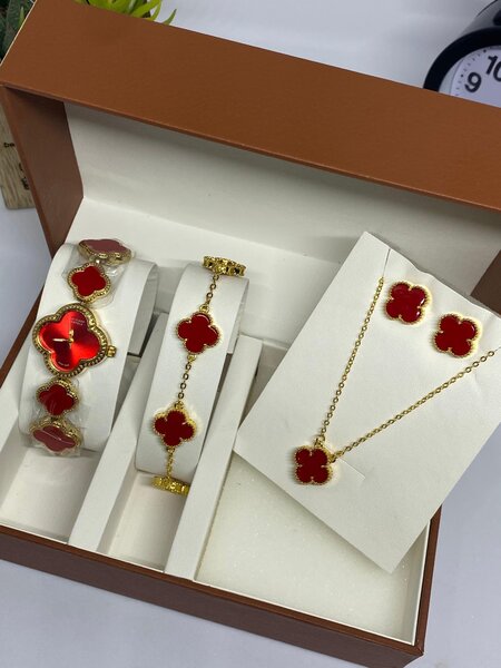 Jewelry set