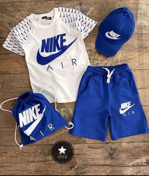 Ensemble NIKE