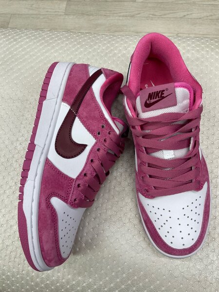 Nike dunk low