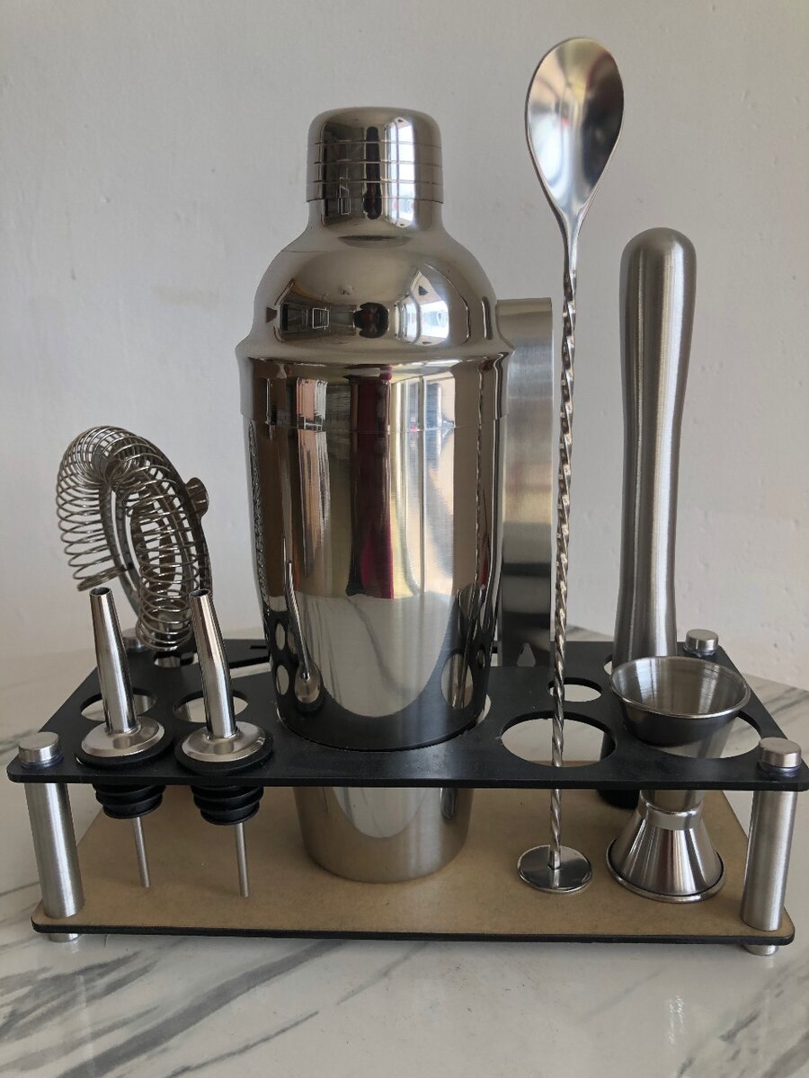 Cocktails set