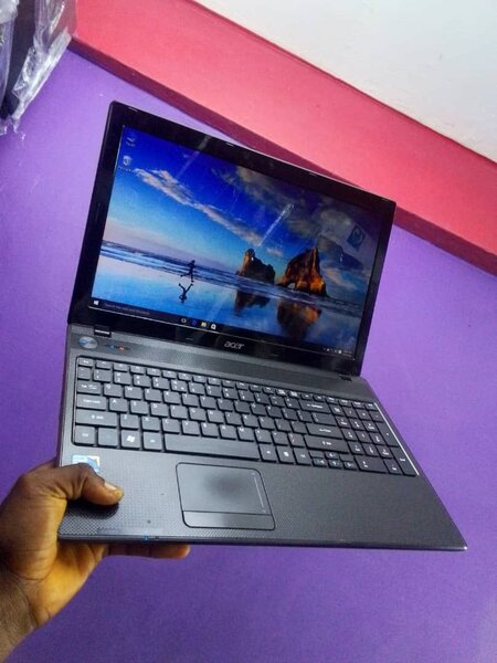 Acer Travel Mate