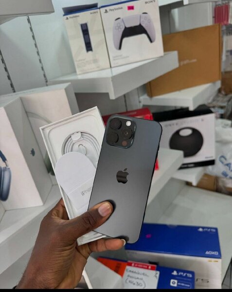 iPhone 16pro max