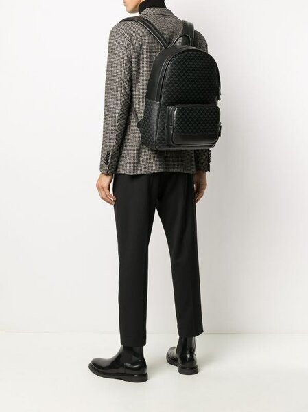 Sac à dos élégant noir