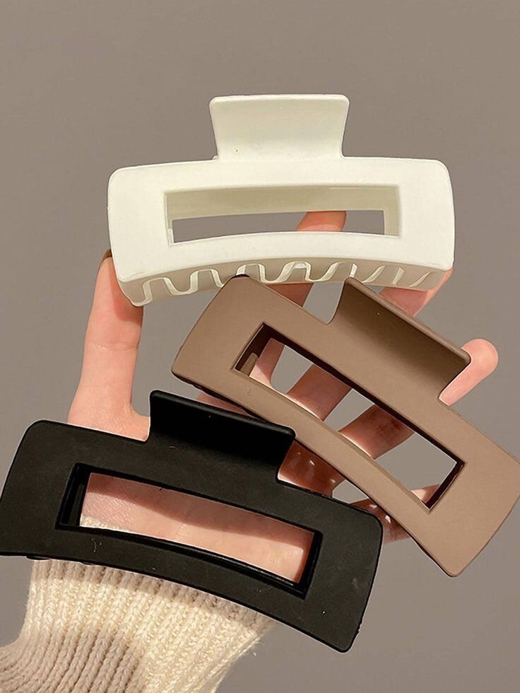 Pinces à cheveux minimalistes