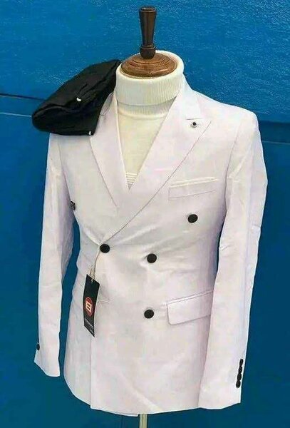 COSTUME CROISÉ