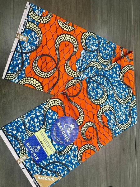 Tissu orange bleu