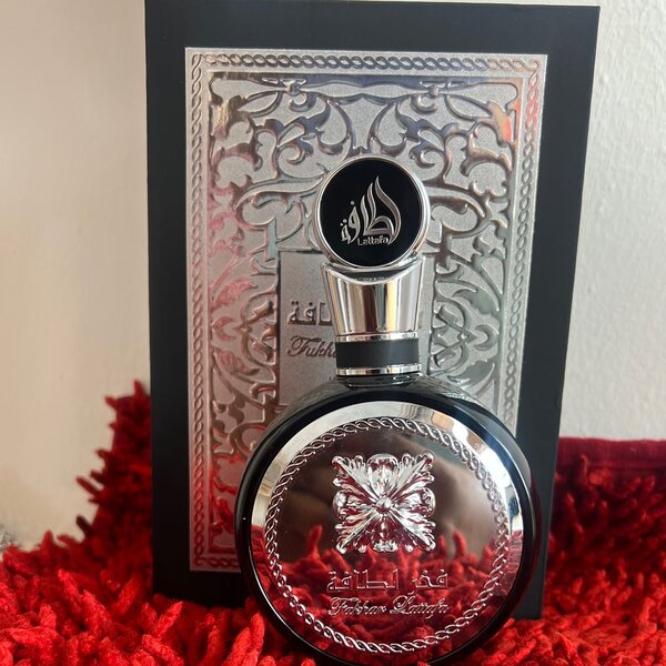 Perfumes of men and women