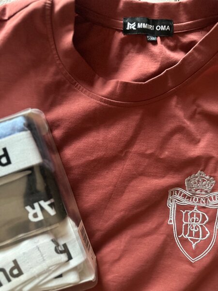 T shirt