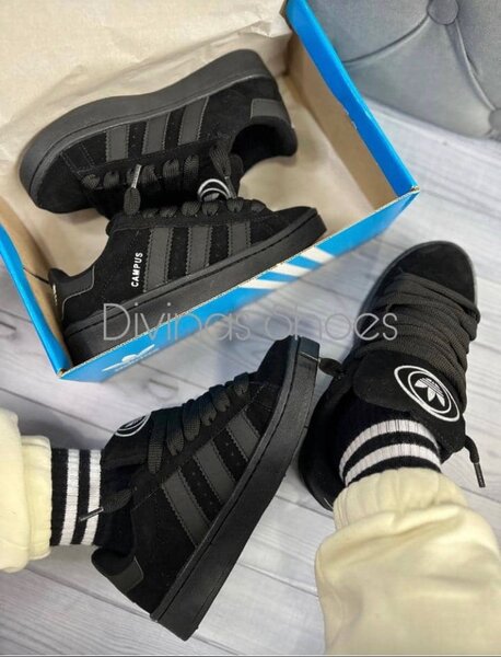 Adidas campus