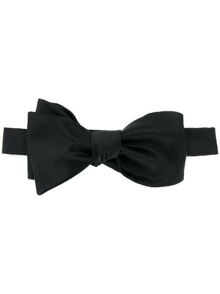 Exquisite Bowtie