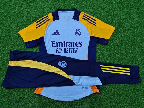 Survêtement Real Madrid